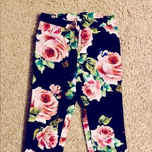 Genuine Dolce and Gabbana girls capri pants, size 11-12.